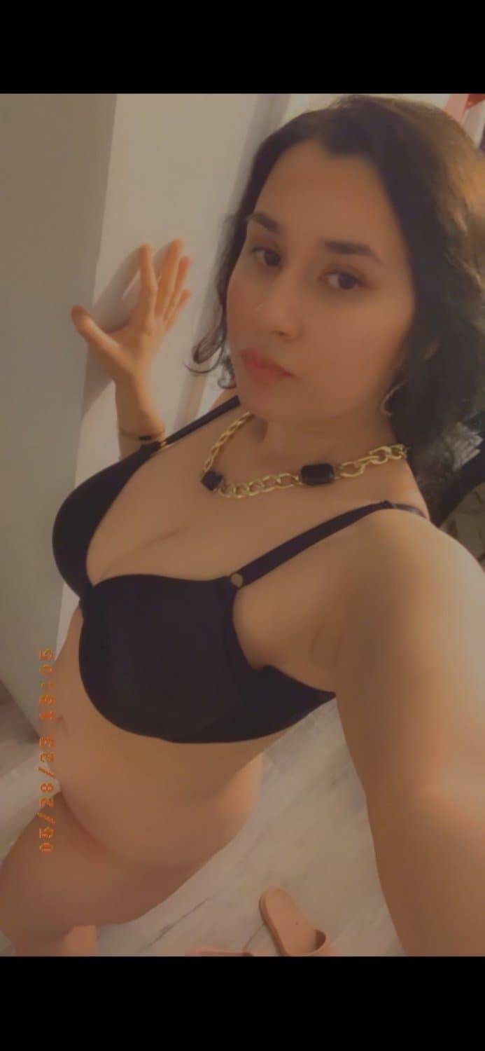 Click to view full size Instagram thot from Chicago Yani adore along with other Chicago sluts