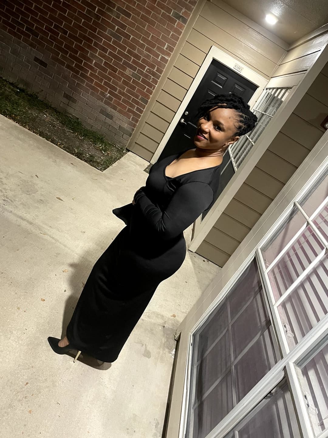 Click to view full size Shayeedah Thomas creep shots