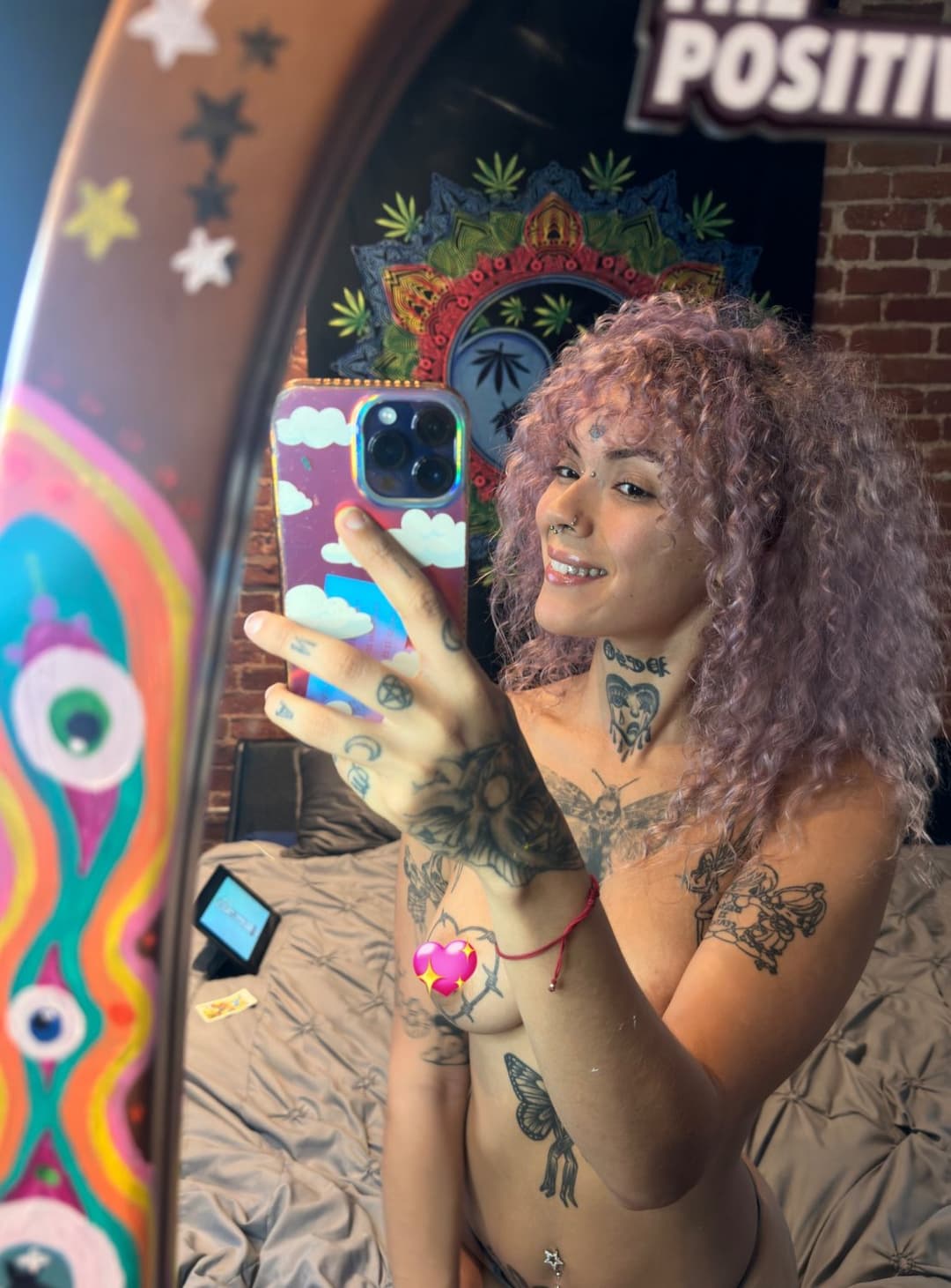 Click to view full size This one of them homegrownfreaks????