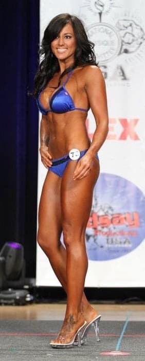 Click to view full size Lindsay Kaye shares some fitness tits, I mean, tips for the camera