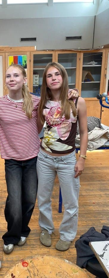 Click to view full size Pics and creepshots of my classmates