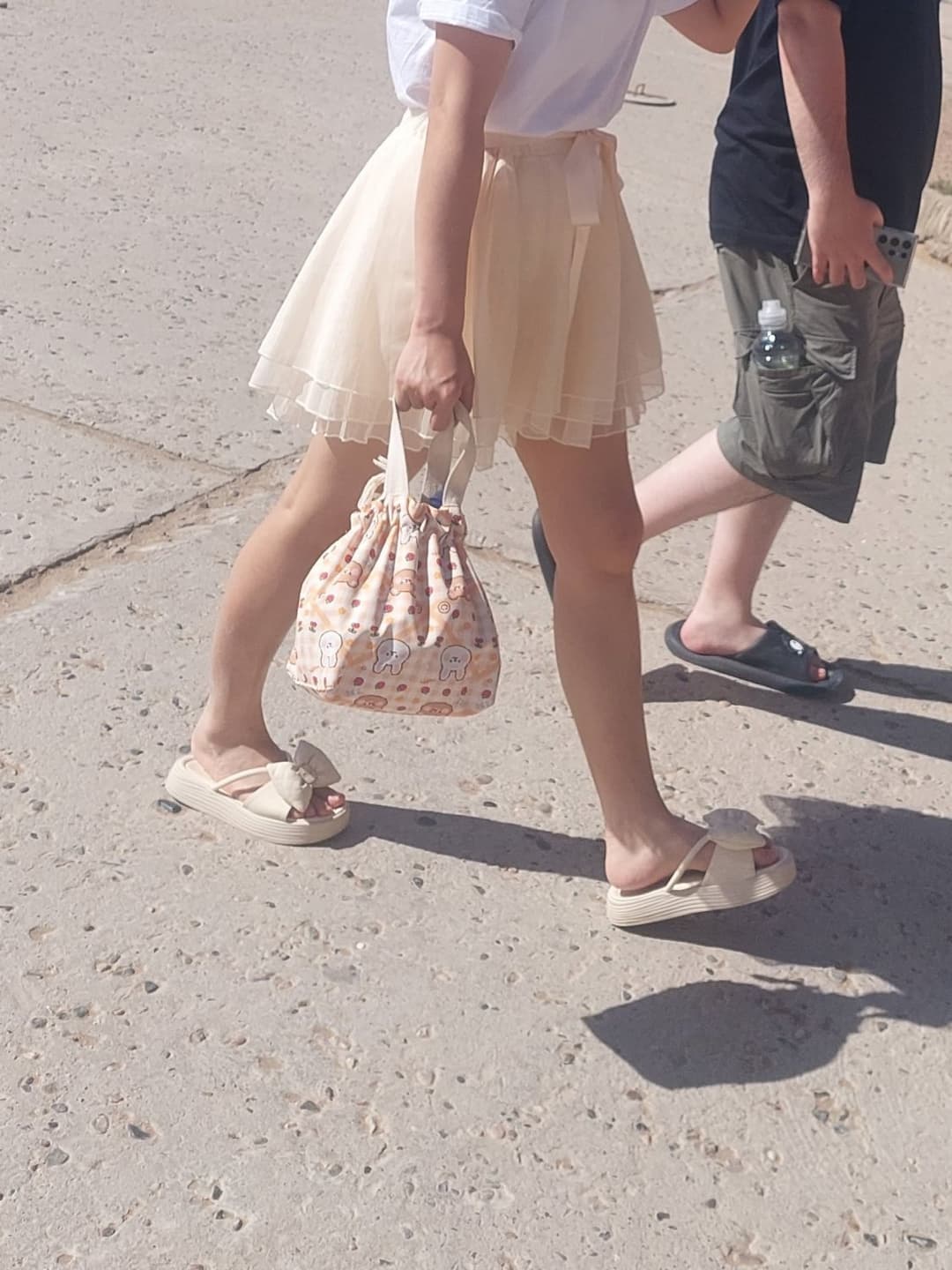 Click to view full size Asian shoes and cum