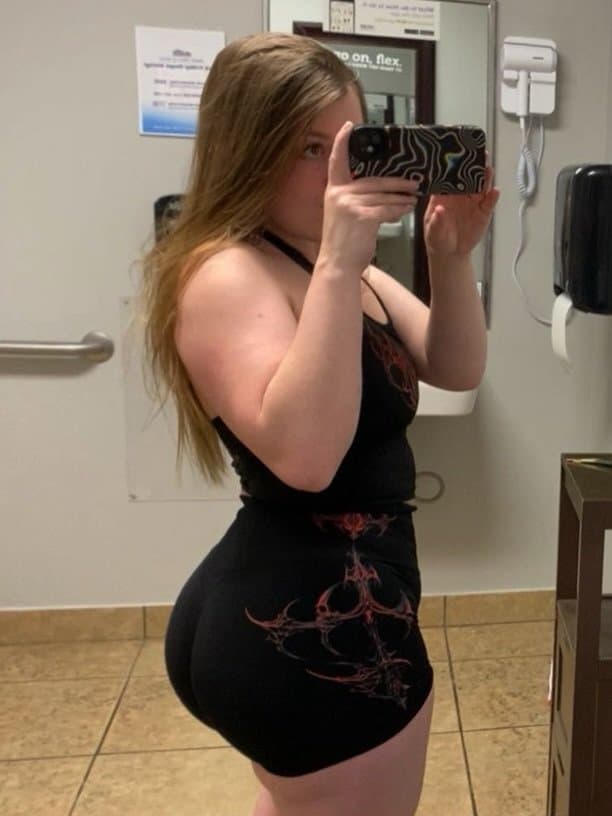 Click to view full size Nina griffin anal queen