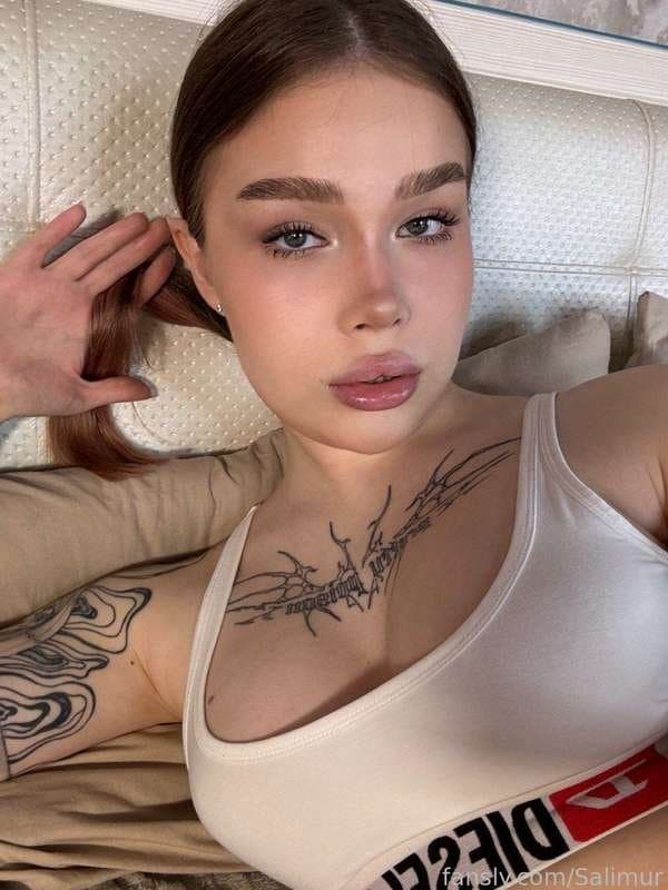 Click to view full size Tá salimur pt 3 (trans,shemale,tgirl,ladyboy,tgirl, Sissy )