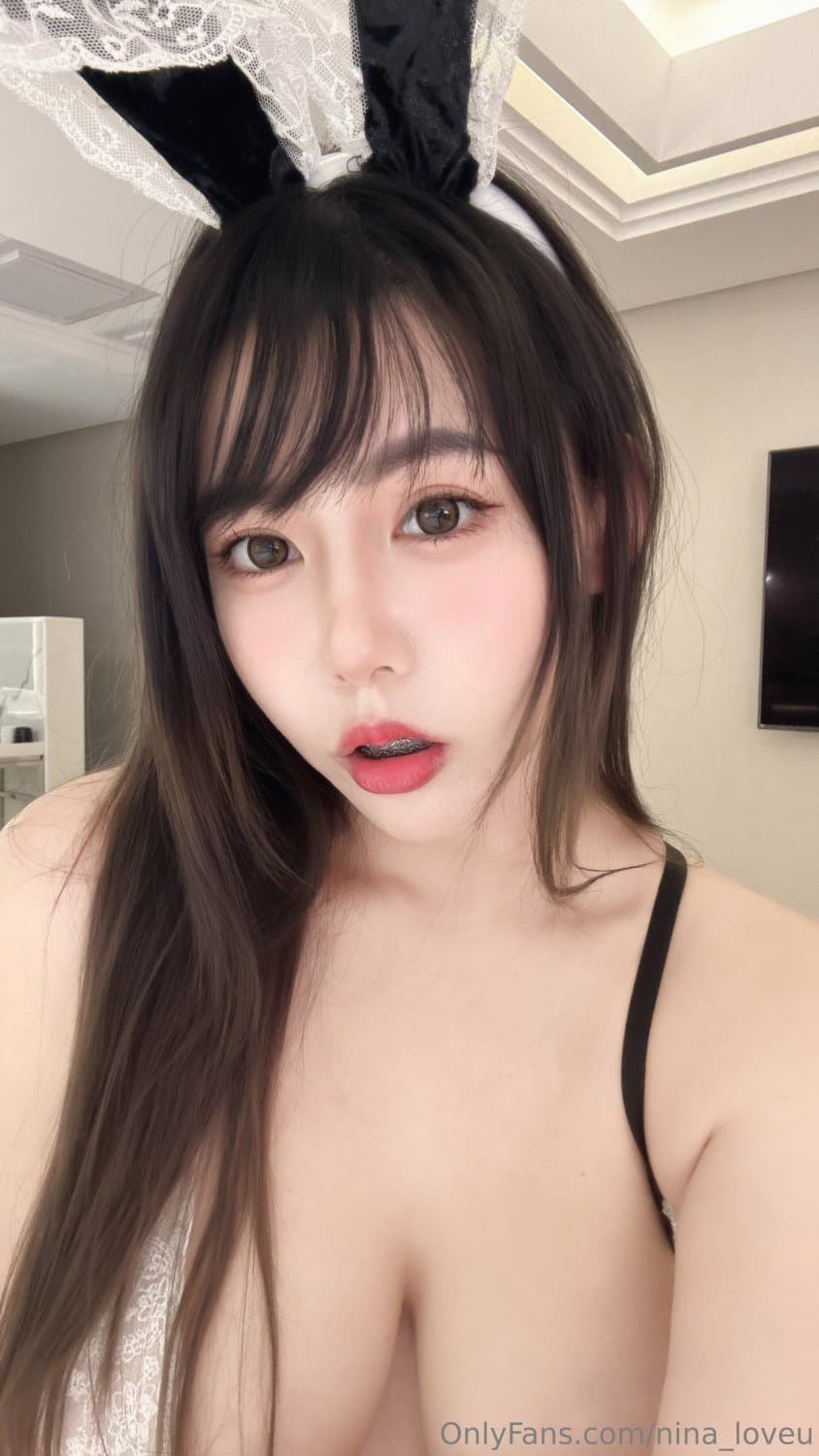 Click to view full size NINALEEE