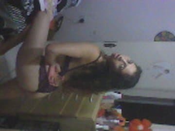 Click to view full size Dayane Regina Silva