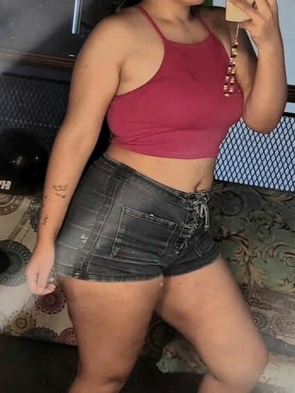 Click to view full size Lindas17??