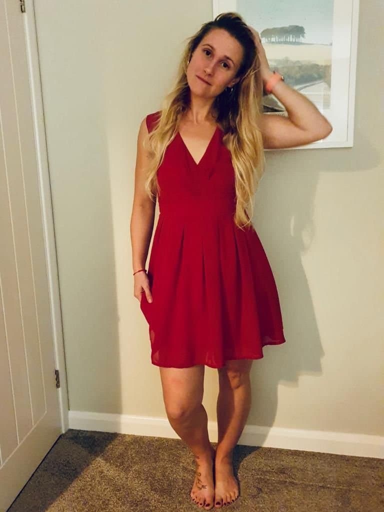 Click to view full size Hot British Wife