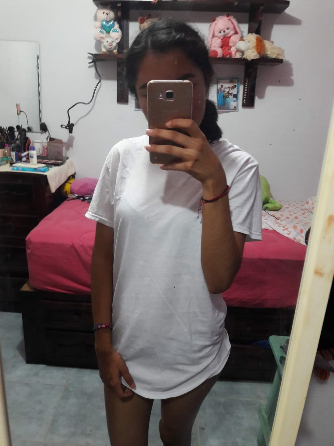 Click to view full size 18yo latina sucking a big cock and getting fucked