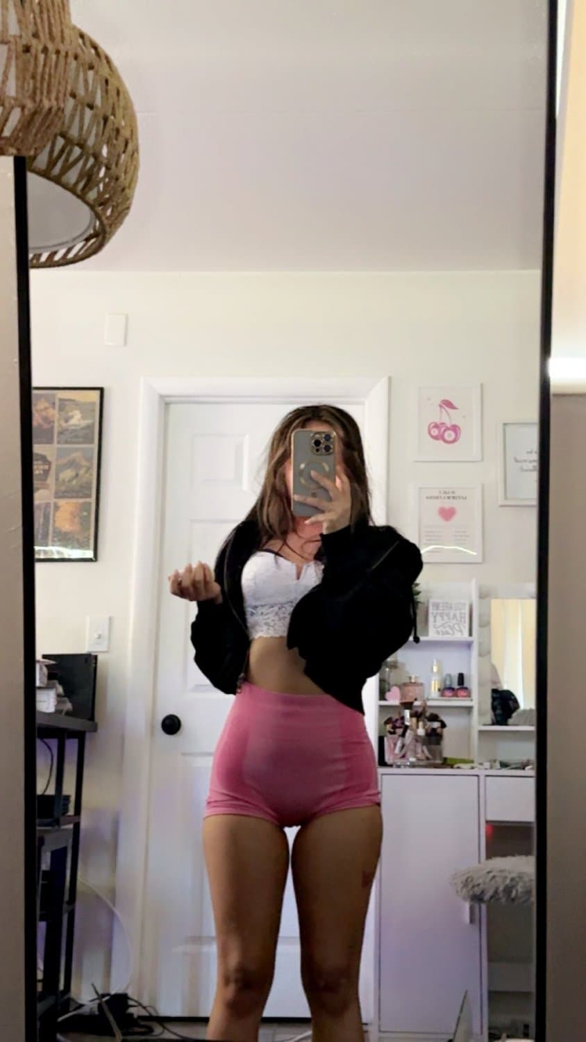 Click to view full size Sexy petite ABG teen Cece