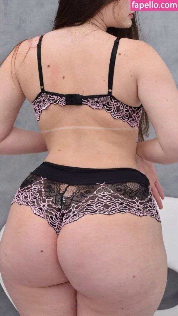 Click to view full size Nicole gordinha gostosa do rancho