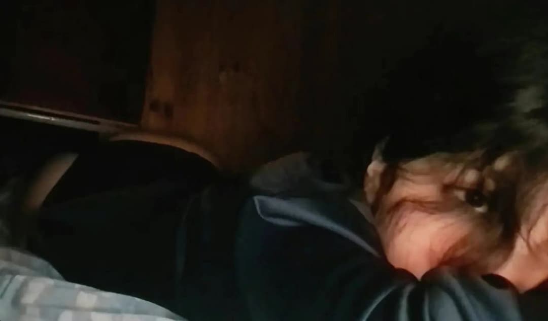 Click to view full size Chilena colegiala de rica cintura