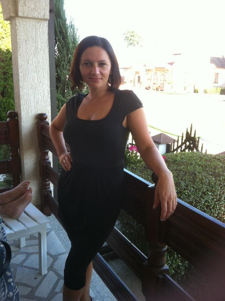 Click to view full size Hot Mature Whore Milijana (Non Nude)