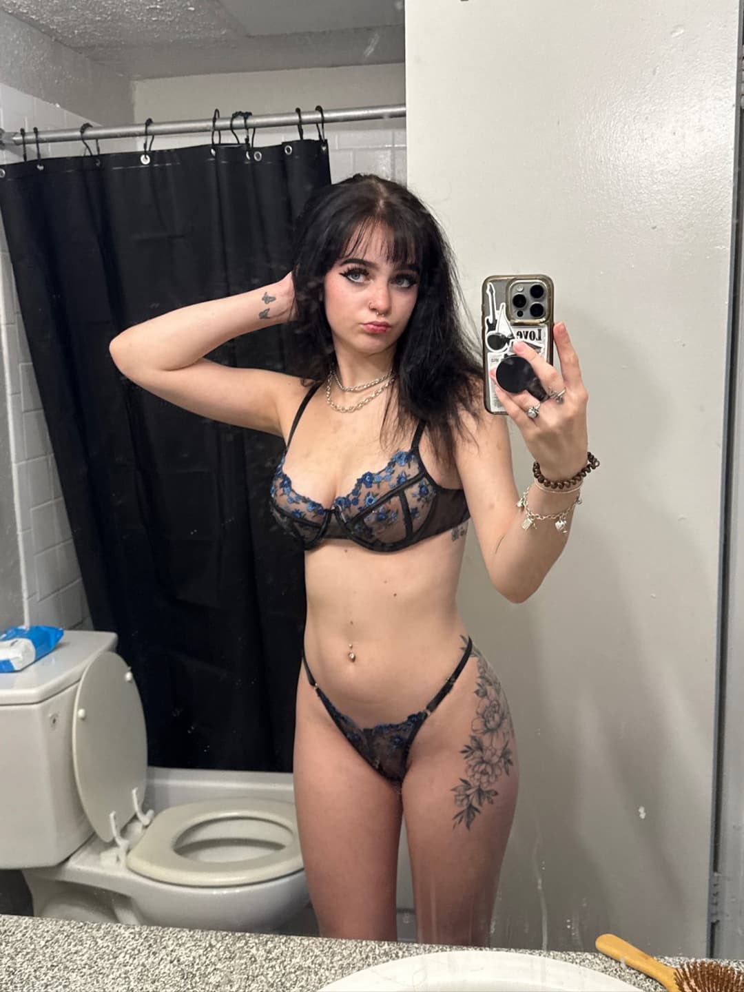 Click to view full size Every line, every curve, every inch of me is crafted for your pleasure