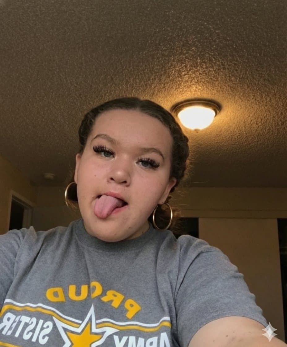 Click to view full size Layla