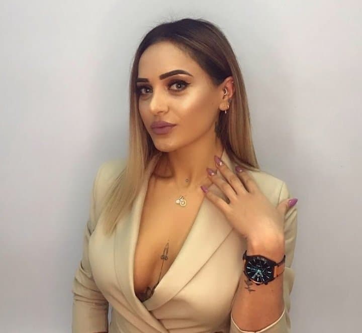 Click to view full size Sexy glamour feet pedicure woman