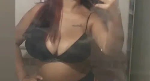 Click to view full size Lindas11??