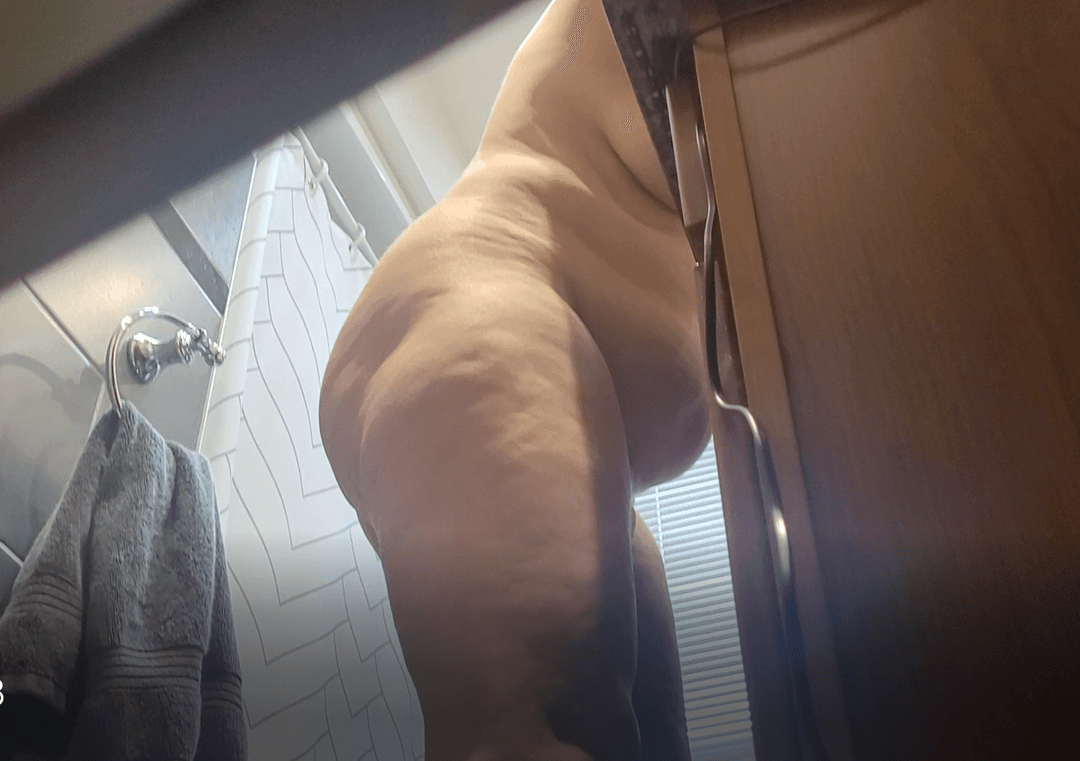 Click to view full size spy on stepmom