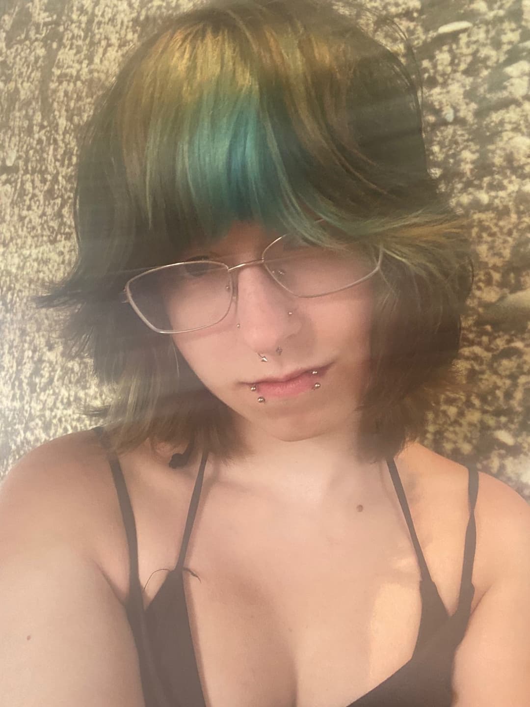 Click to view full size Cute alt girl from discord