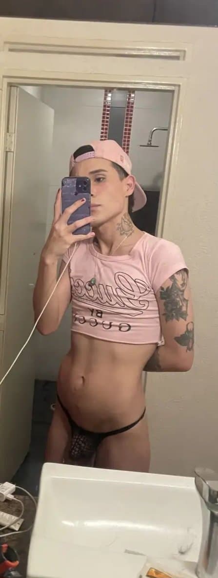 Click to view full size LA_FEMBOY_CRICOS@ freeboodylive1 twink femboy twitter porn