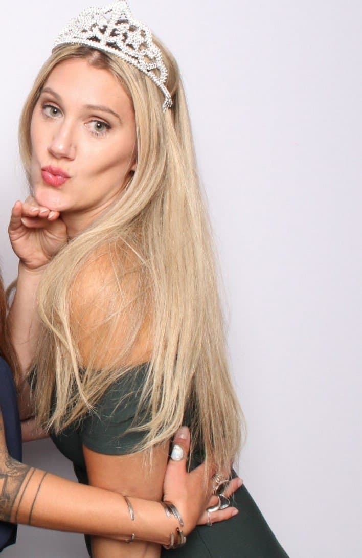 Click to view full size Emily and Victoria get topless and kiss each other on the G G W bus in their pre marriage years