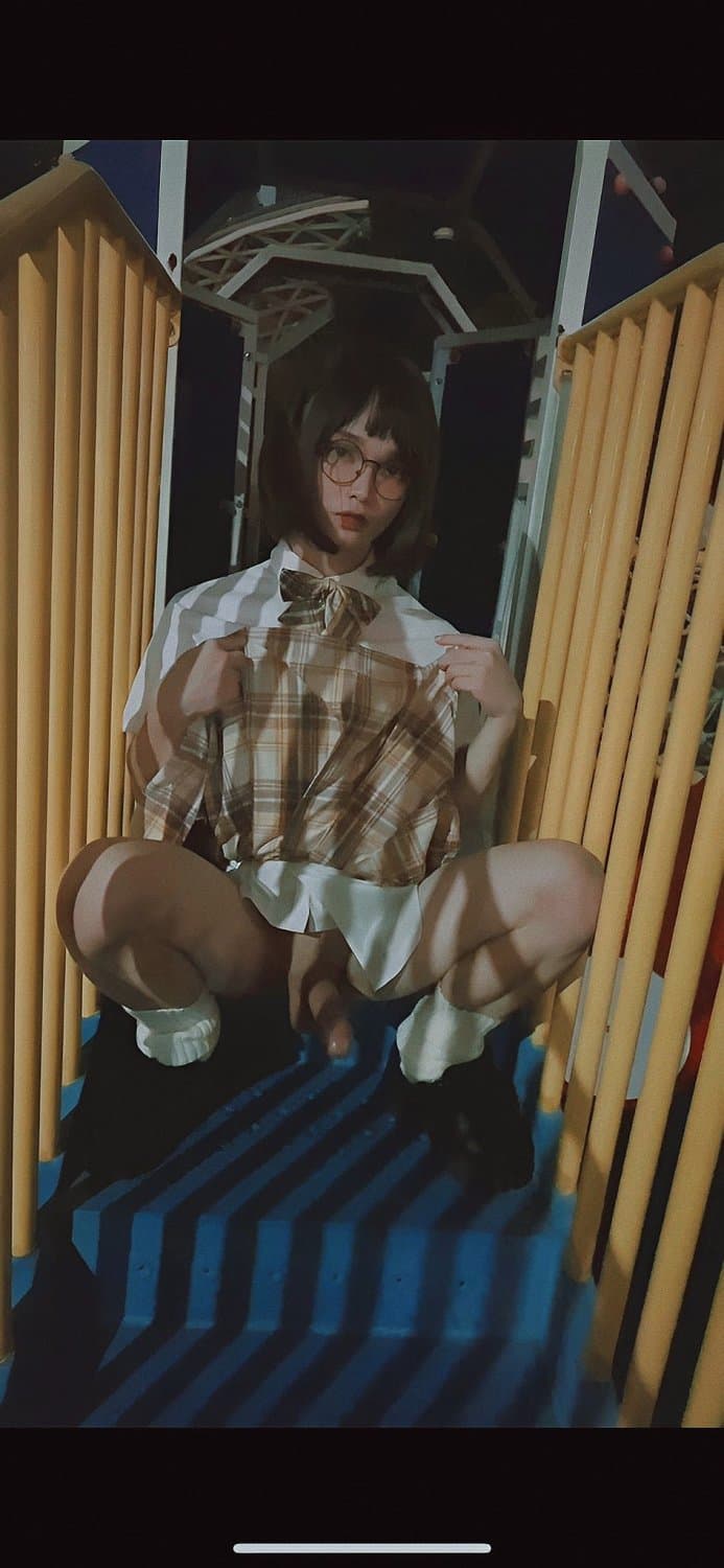 Click to view full size Asian CD HugeCock- Aroma