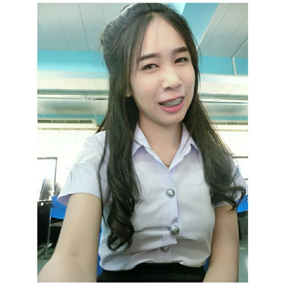 Click to view full size She photographed her body for study.