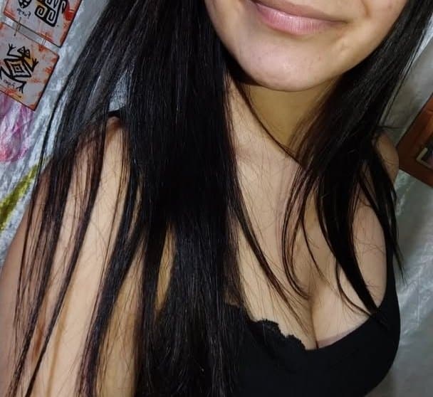 Click to view full size Lindas19??