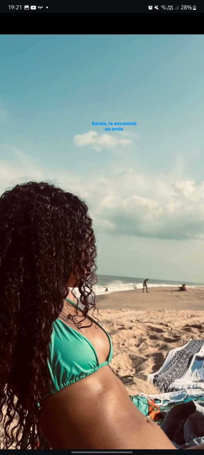 Click to view full size dudinha. putinha novinha da minha cidade. vazada dando pro tio e pro primo dela. ig dela no meu pv