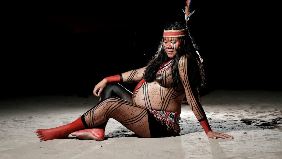 Click to view full size Boudoir Maternity Shoot ? Indigenous Edition