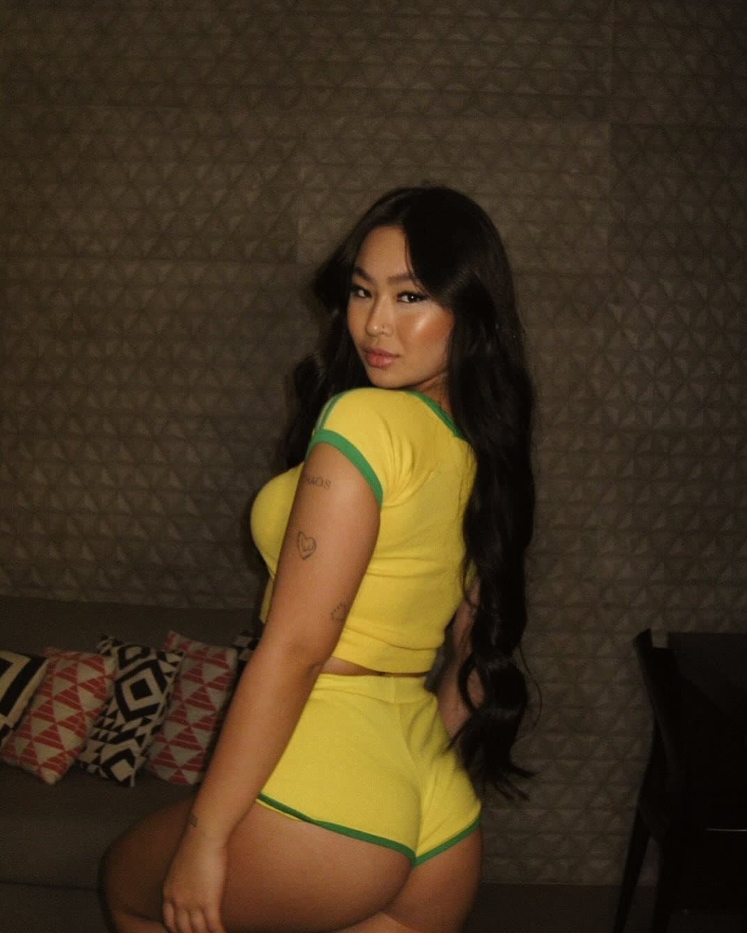 Click to view full size Annie hikari