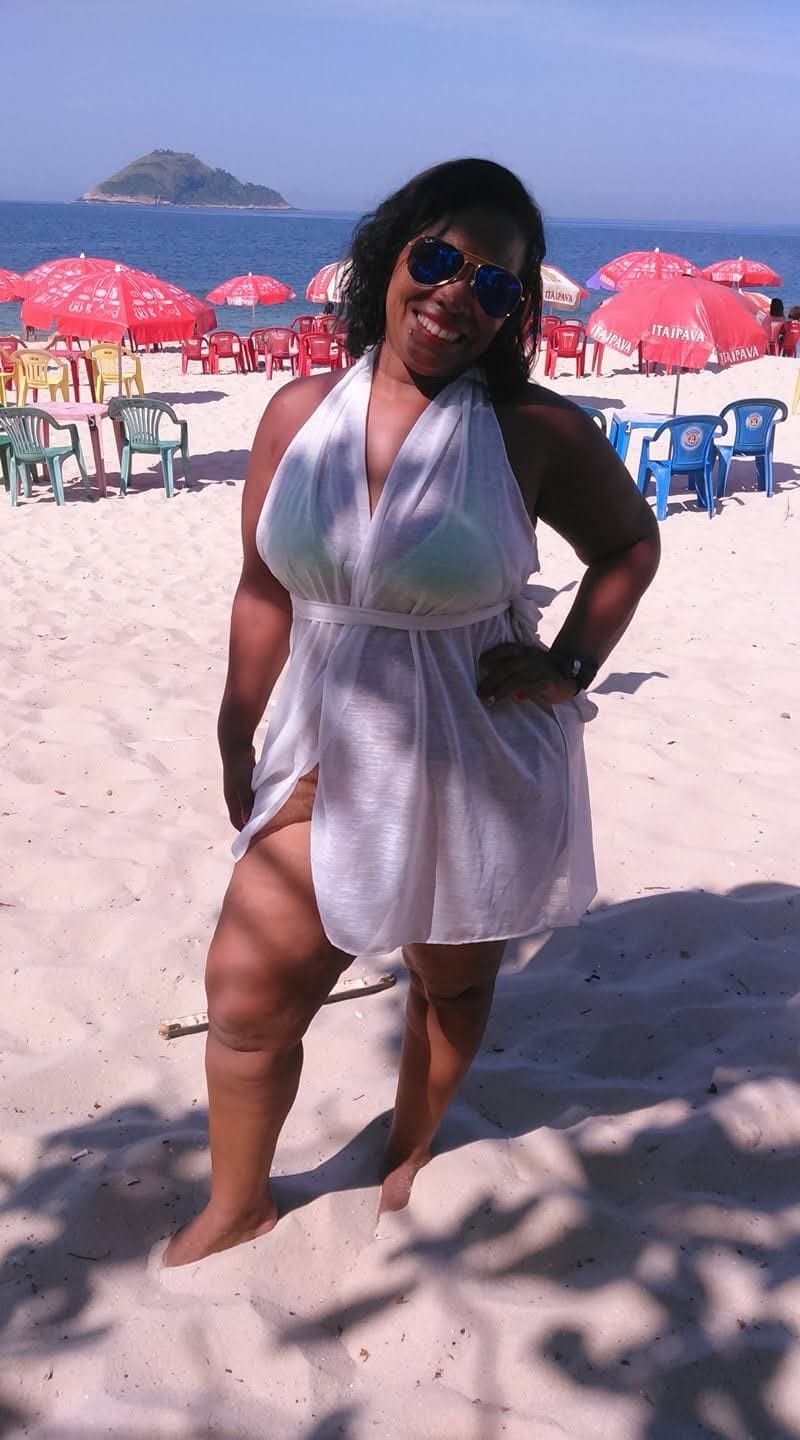 Click to view full size LATINA THICK JUICY CHUNKY SSBBW BIG ASS BOOTY