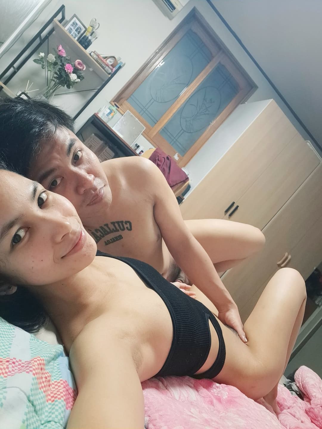 Click to view full size istri hyper siap di genjot pascol