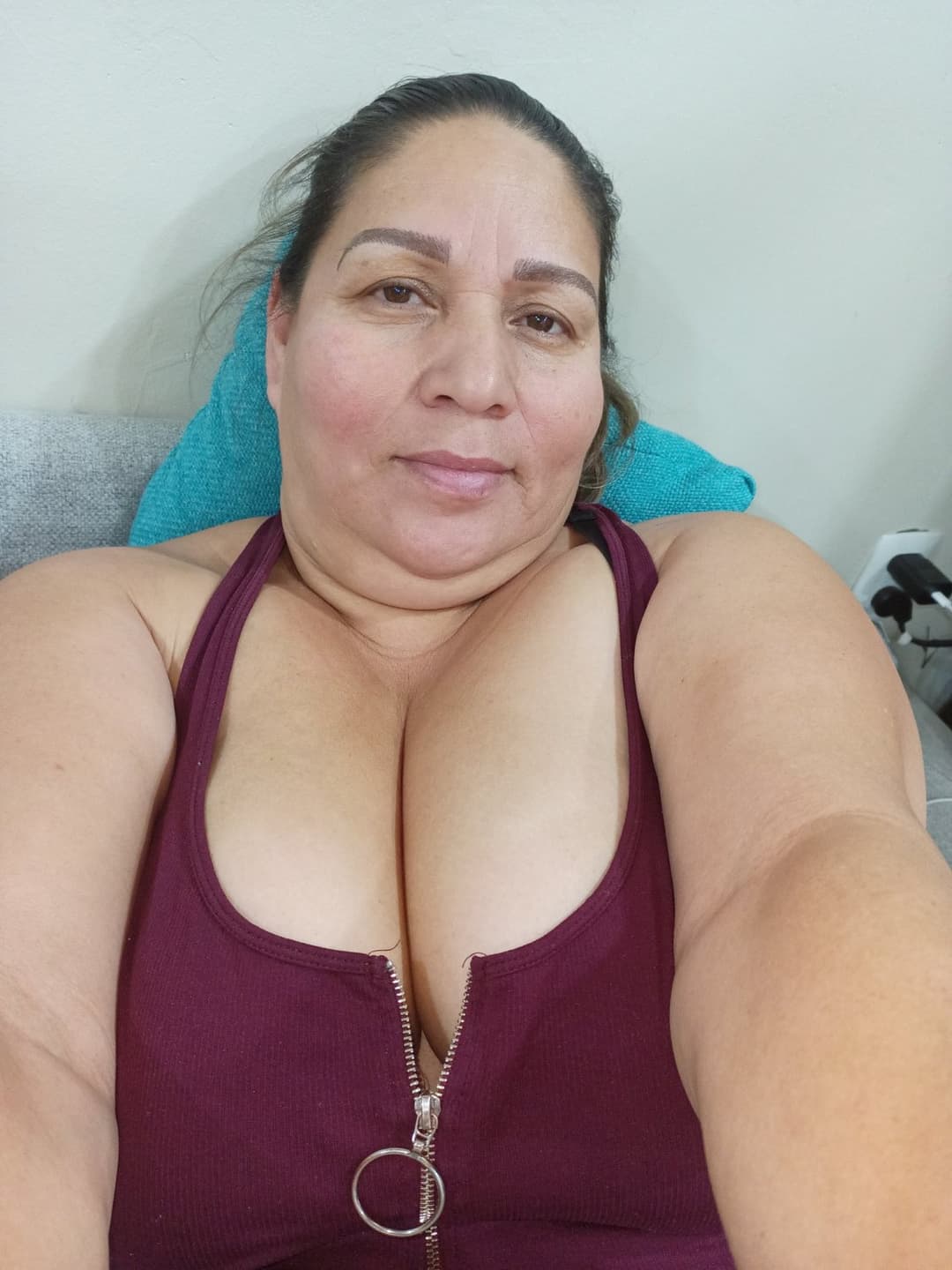 Click to view full size Latina Wife shared with BBC