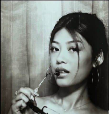 Click to view full size Goon for this sexy red hair Viet slut