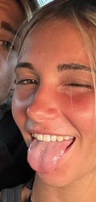 Click to view full size Iris, HOT tik toker blonde teen ?