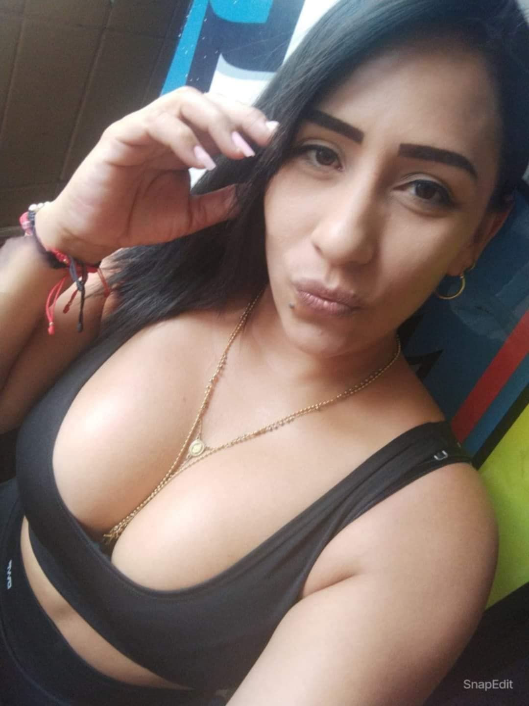 Click to view full size Karen Castro cerda culona morbosa Tampico