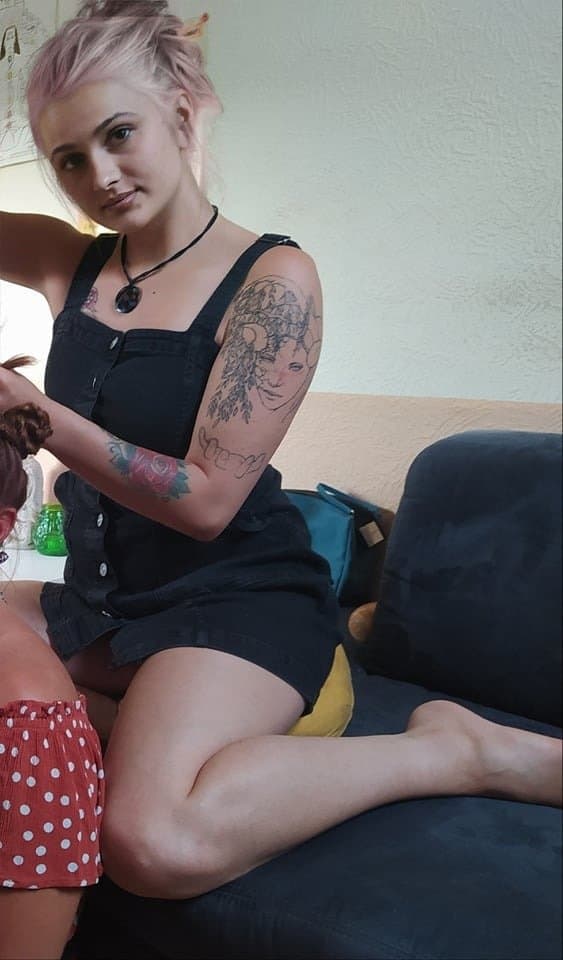 Click to view full size I am YOUR Webslut: Chrissy Love! ❤️ Pls help me 2 become a famous Pornstar.? #safe #share #webslut