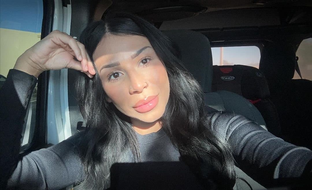 Click to view full size Hentia deepfakes of a slut