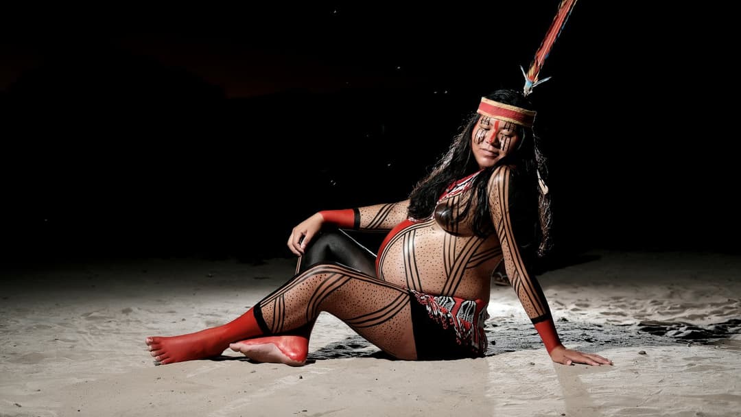 Click to view full size Boudoir Maternity Shoot ? Indigenous Edition