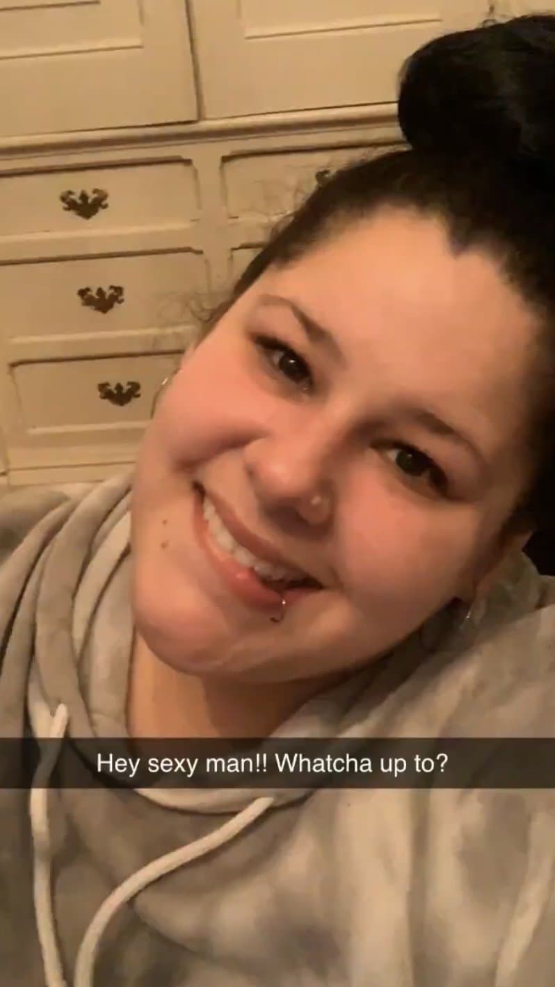 Click to view full size Slutty MILF Jessi in her work office acting naughty