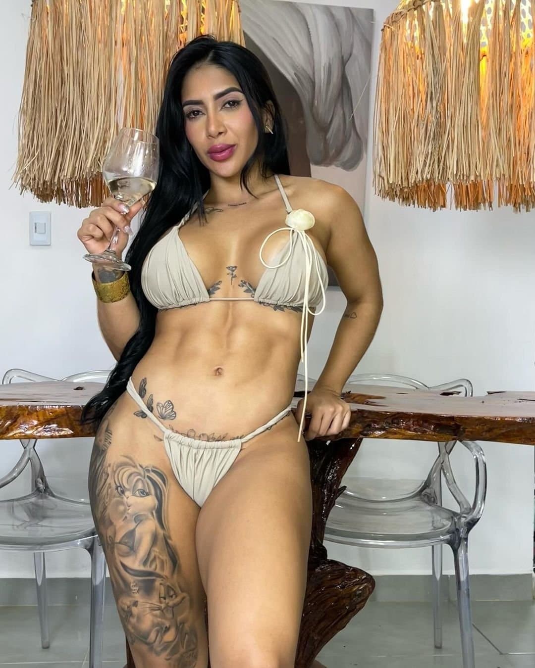 Click to view full size no le gusto a todo el mundo pero No todo el mundo me importa ?(JPG)_3