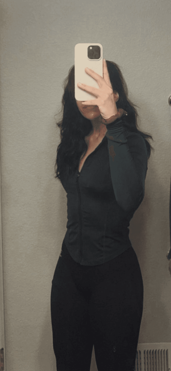 Click to view full size Cheating indian slut wife Nikita gets fucked in hard bwc friends home gym