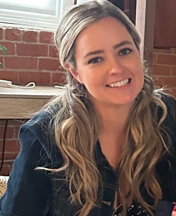 Click to view full size Vacation Sluts