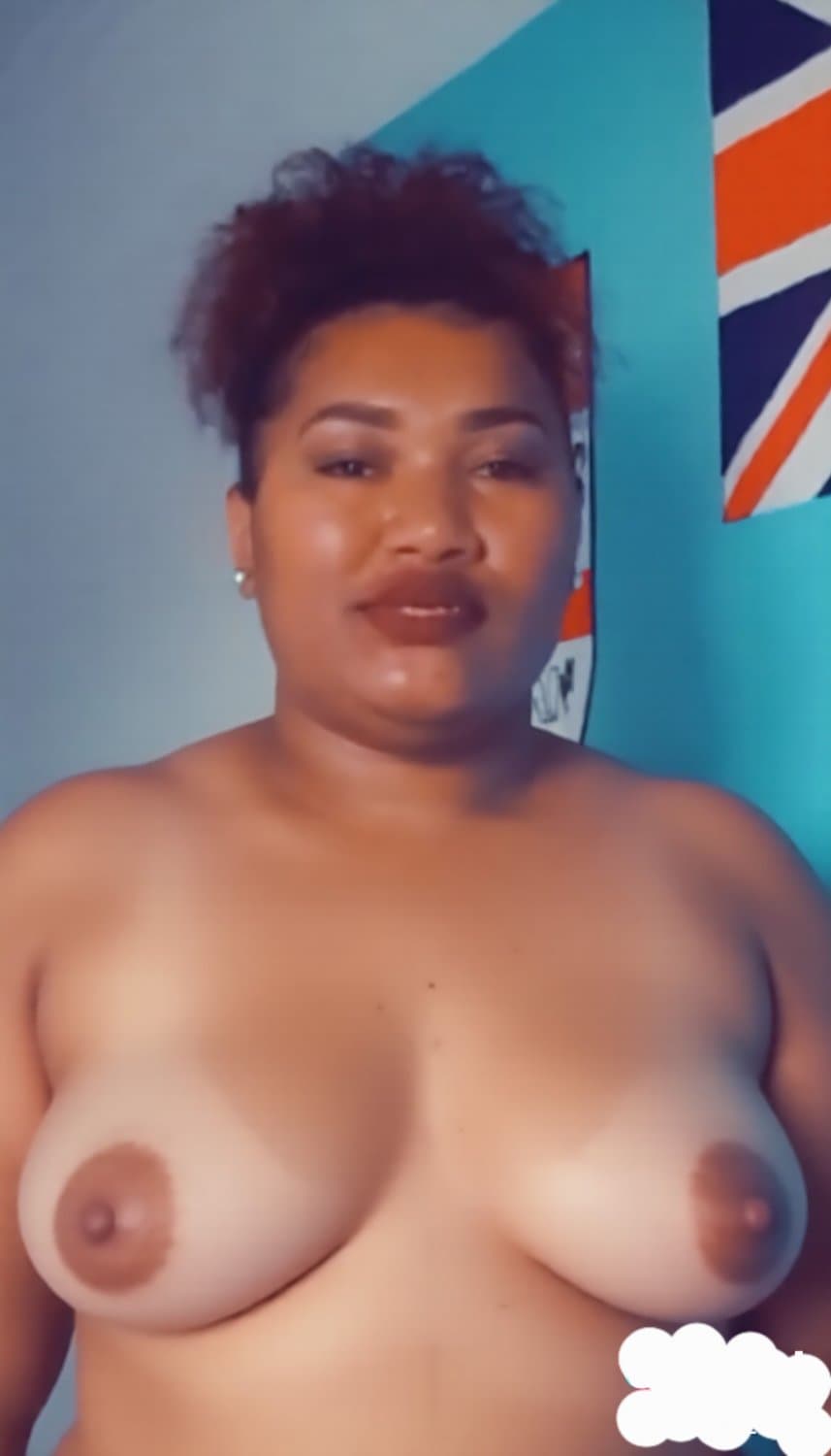 Click to view full size Fijian mommies