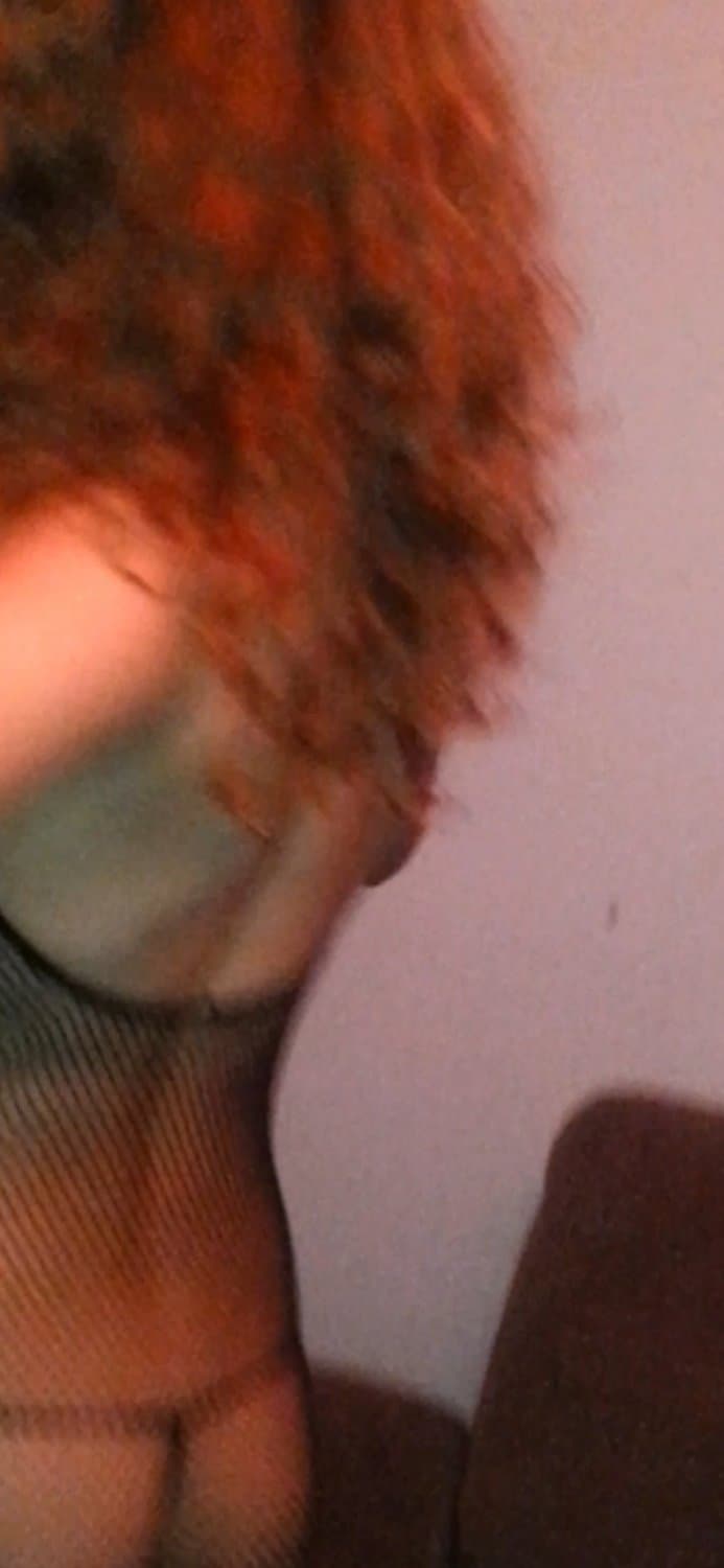 Click to view full size Horny wife amateur slut wife sucking