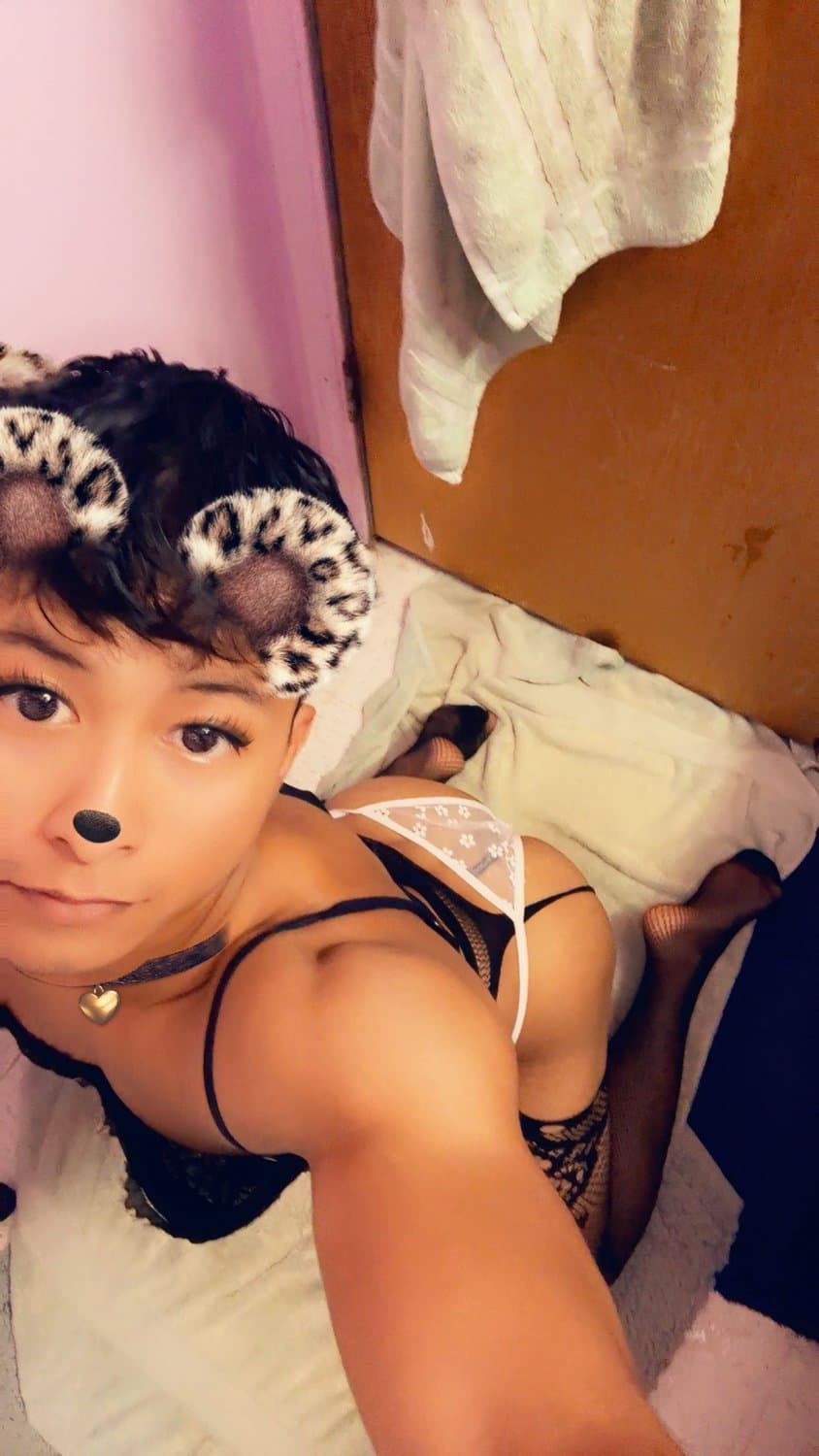 Click to view full size Asian femboy twink in lingerie pt1