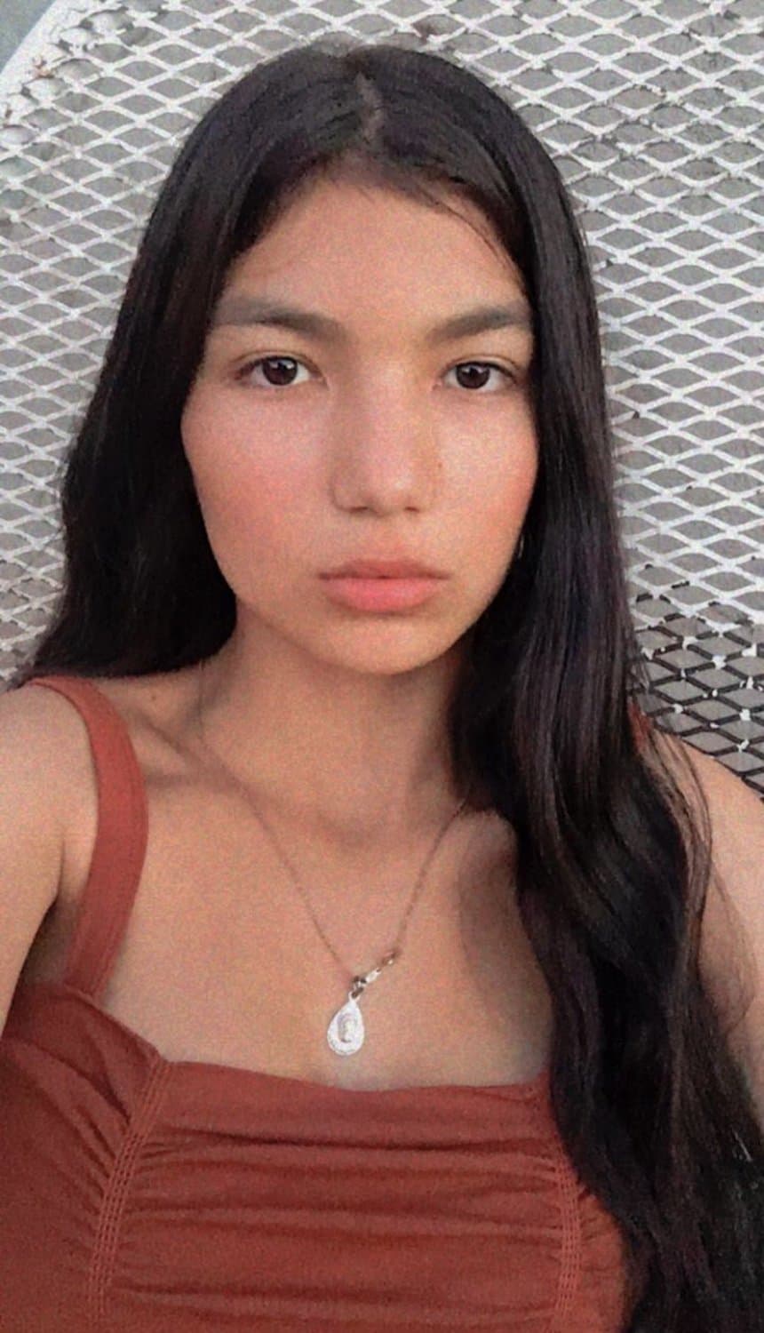 Click to view full size Flaquita pezones grandes