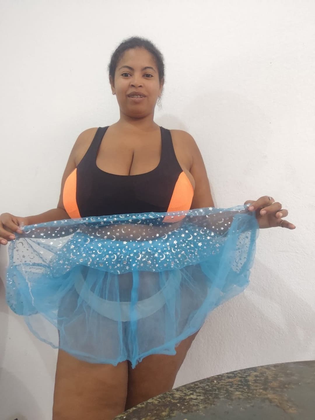 Click to view full size Gordinha tarada e safada