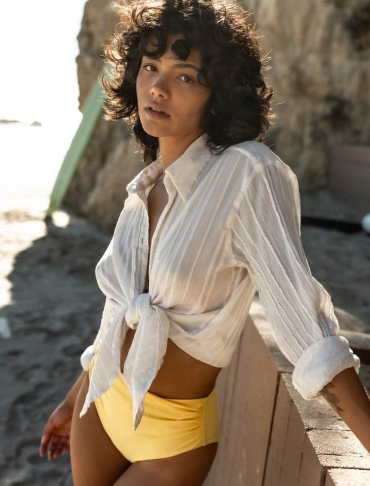 Click to view full size Brenna the Washington slut model. Whose slut is next?